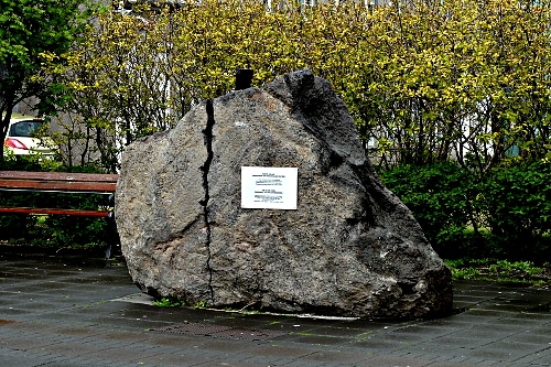 La Cuna Negra, Primer Monumento a la Desobedencia civil, Reykjavik
