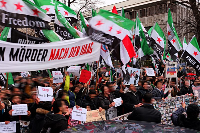 Demonstration gegen den Krieg in Syrien vor der russischen Botschaft in Wien
